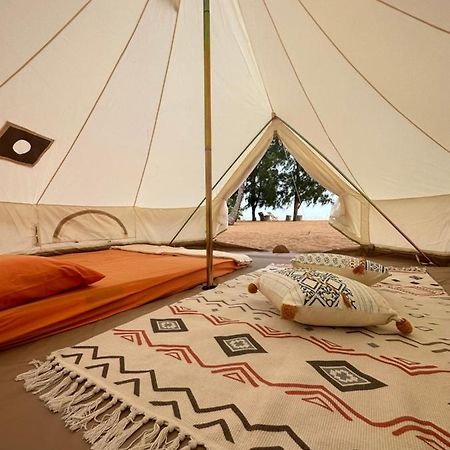 Beach N Breeze Glamping Malacca ภายนอก รูปภาพ