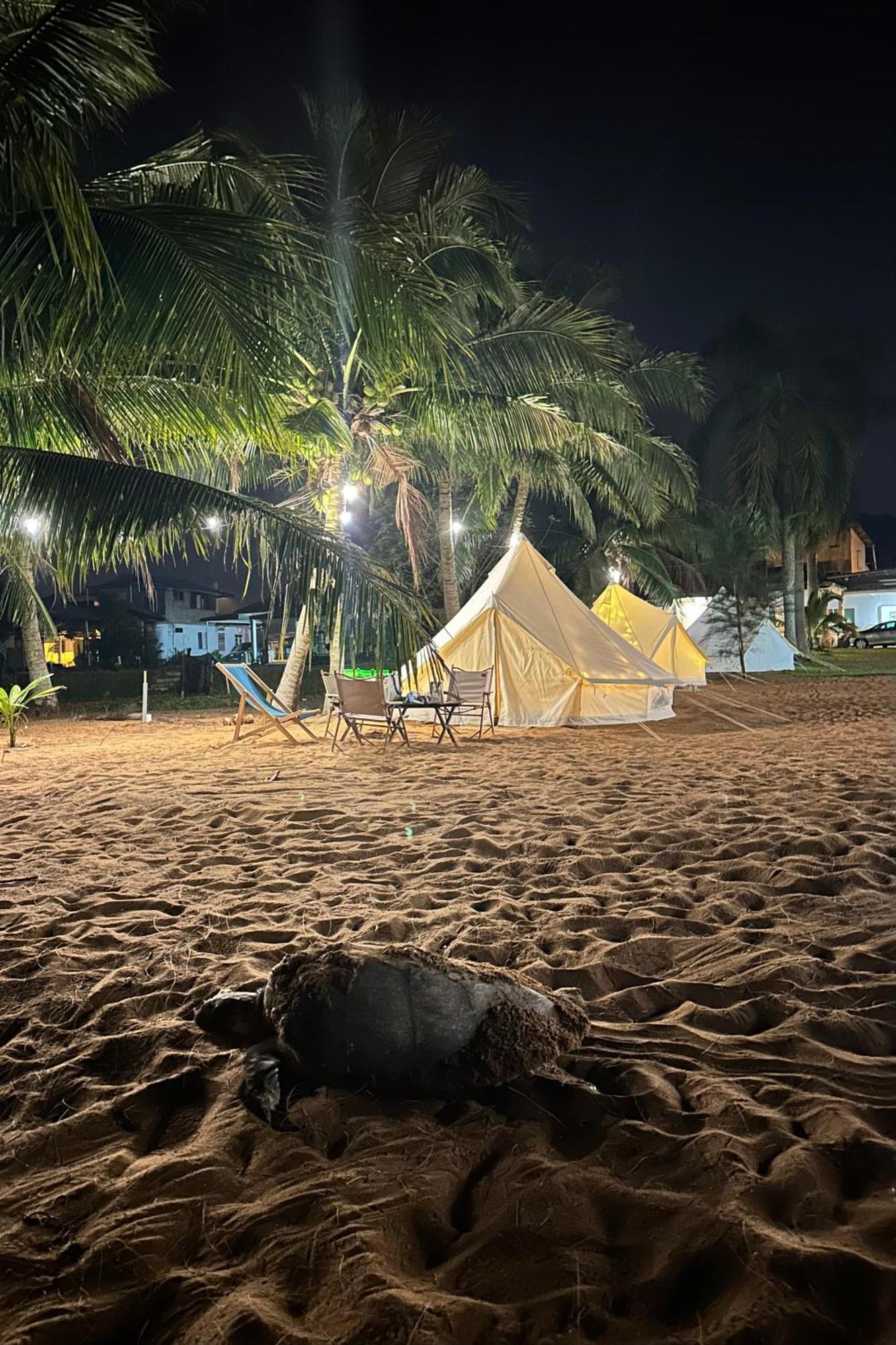 Beach N Breeze Glamping Malacca ภายนอก รูปภาพ